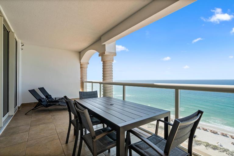 Beach Club Resort & Spa Unit 1502 - B&B Pensacola Beach