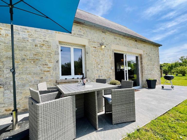 Au Ptit Gardin - 10 minutes from Utah Beach - Chambres d'hôtes Turqueville