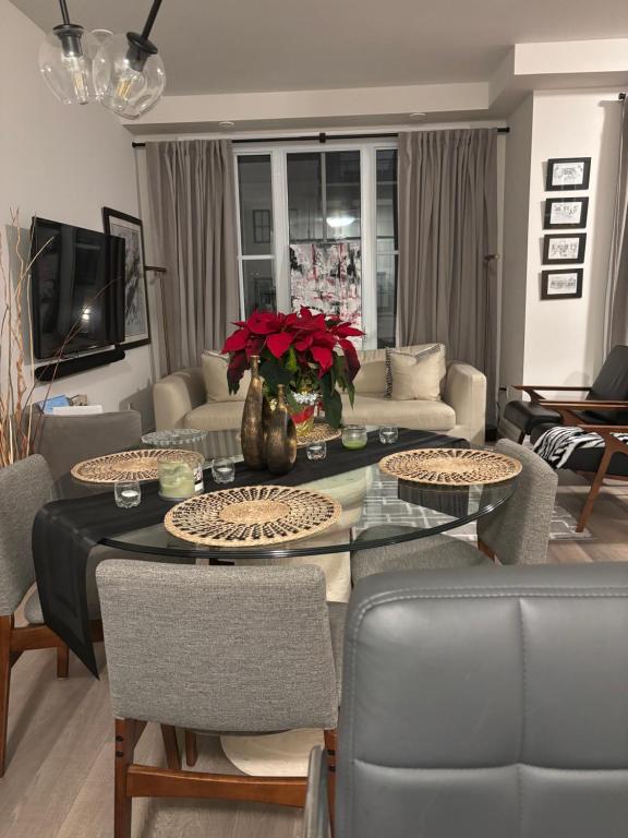 Beautiful Quaint Home in Port Credit, Mississauga - B&B Mississauga