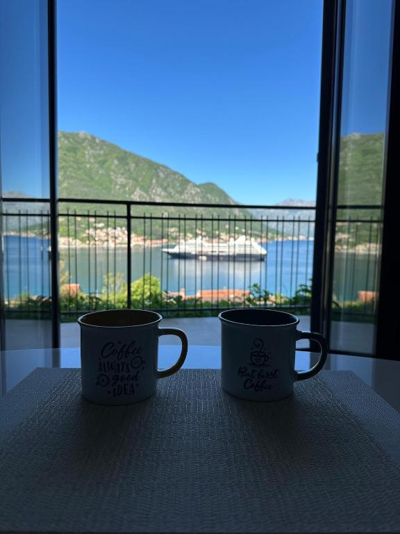 Stunning Sea View - Brand New Apartments - B&B Kotor