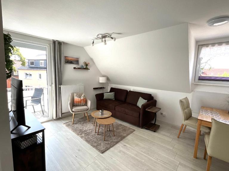 Apartement Seestern mit kleinem Südbalkon, 100m zum Meer - B&B Steinhude