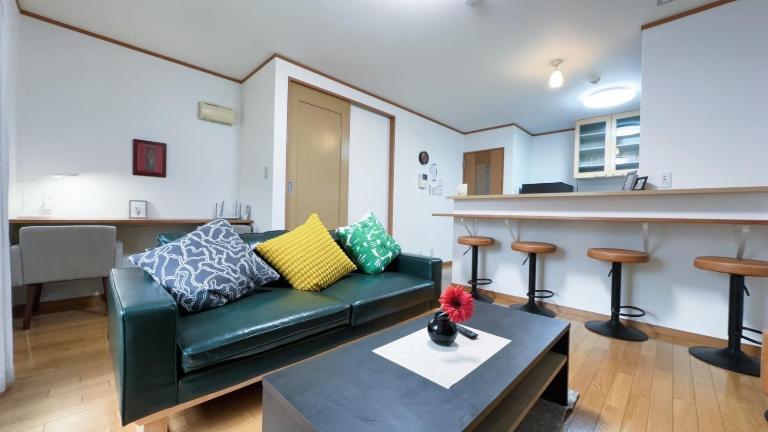 73宿 大正駅前 - Bed and Breakfast Osaka