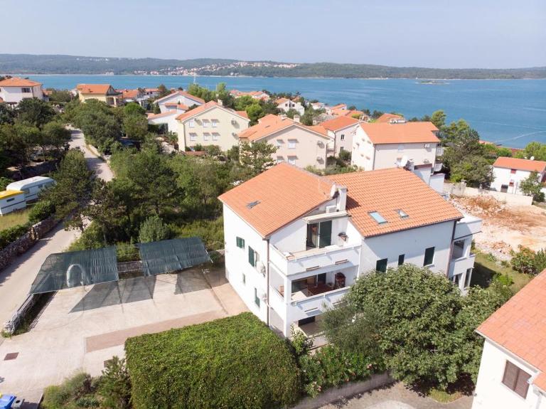 Apartment Darko 1 - Chambres d'hôtes Klimno