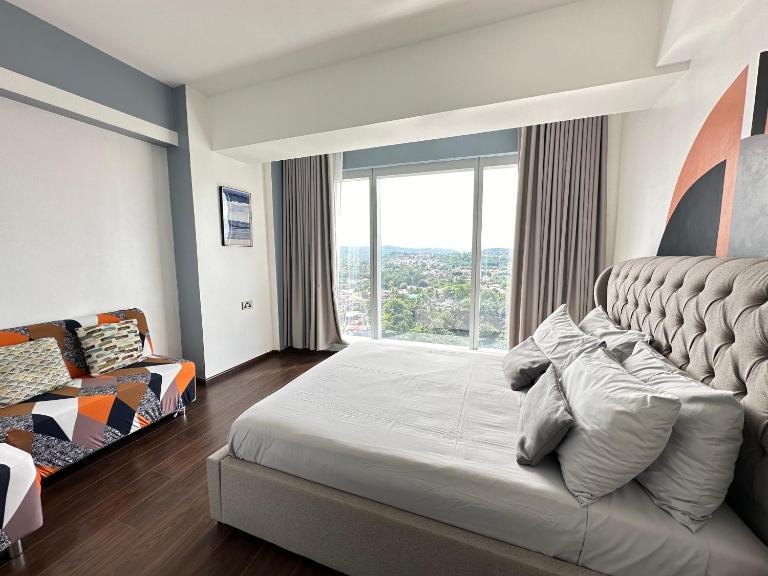 Condotel Aeon Towers Davao 20mbps Wifi - B&B Davao