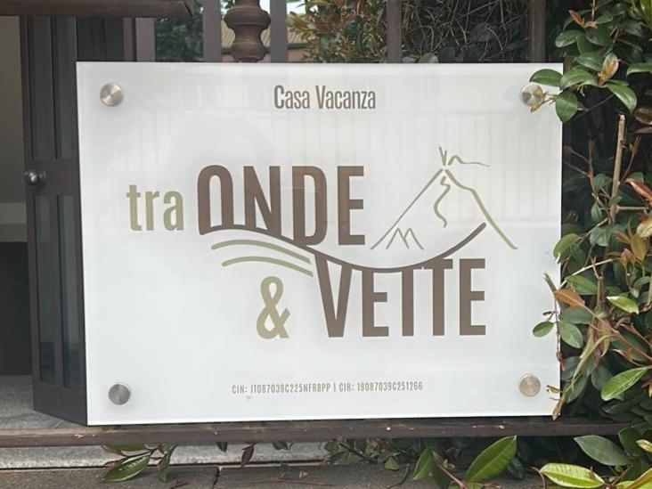 Tra Onde e Vette - Chambres d'hôtes San Leonardello