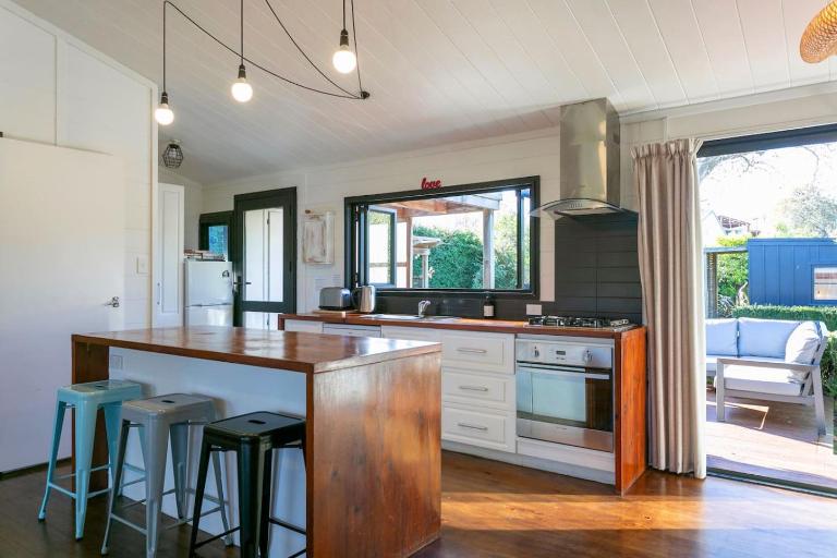 Walnut Cottage - Private Outdoor Spa Pool - Ferienwohnung Taupo