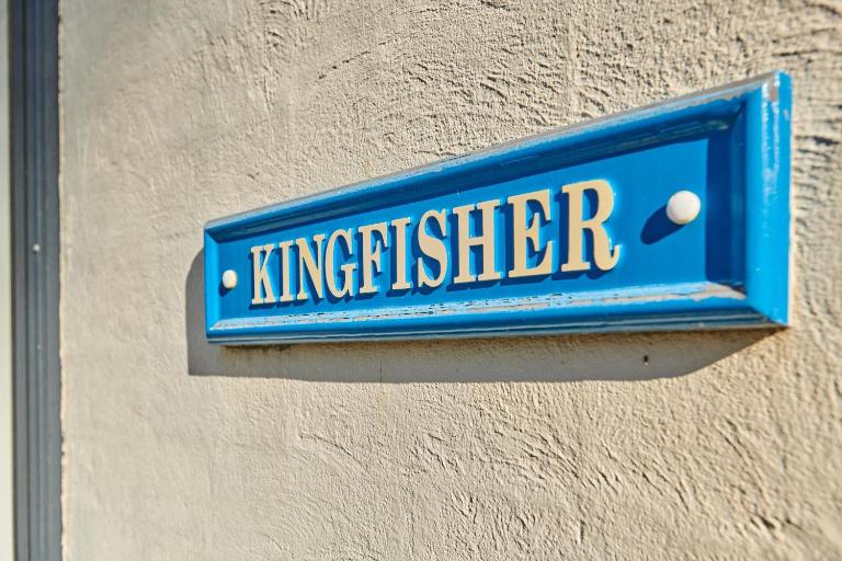 Kingfisher Apartment - B&B Hallidays Point