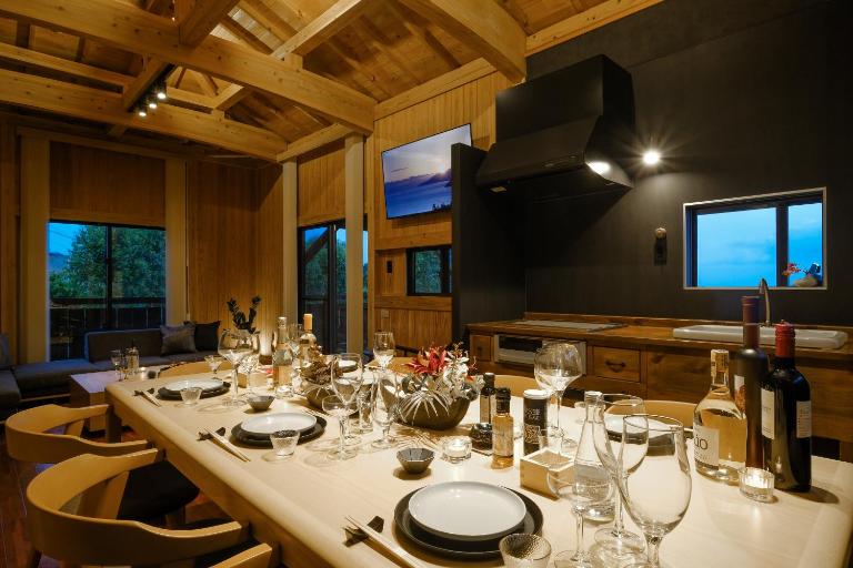 オーシャンビュー BBQ可 最大8名 自然を満喫できる宿 Maru - B&B Motobu