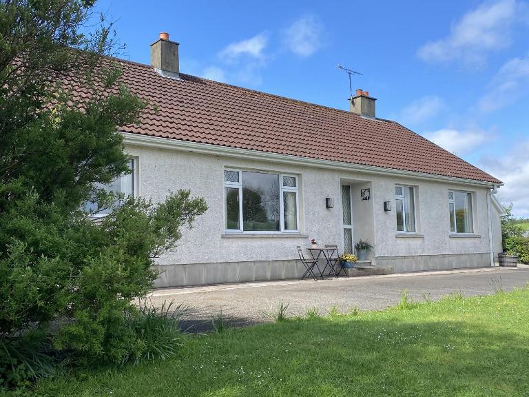 Betty's Farm Cottage - B&B Enniskillen
