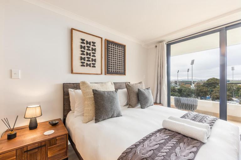 Newlands Peak 602 - B&B Cape Town