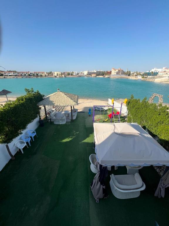 درة العروس فيلا الذهبي a - Chambres d'hôtes Djeddah