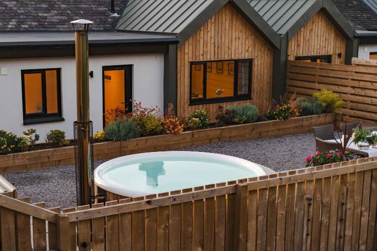 Firth View 2 - Country Escape with Sea Views of Arran! - B&B Ayr