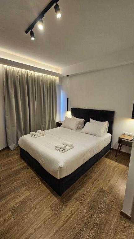 Real City Suites Lekka - Bed and Breakfast Athene