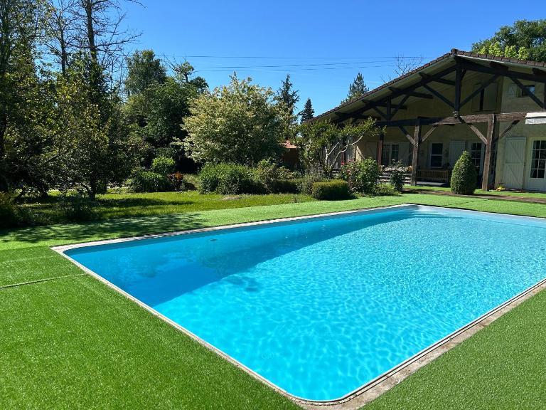 Maison de vacances Bazas - Bed and Breakfast Lignan-de-Bazas