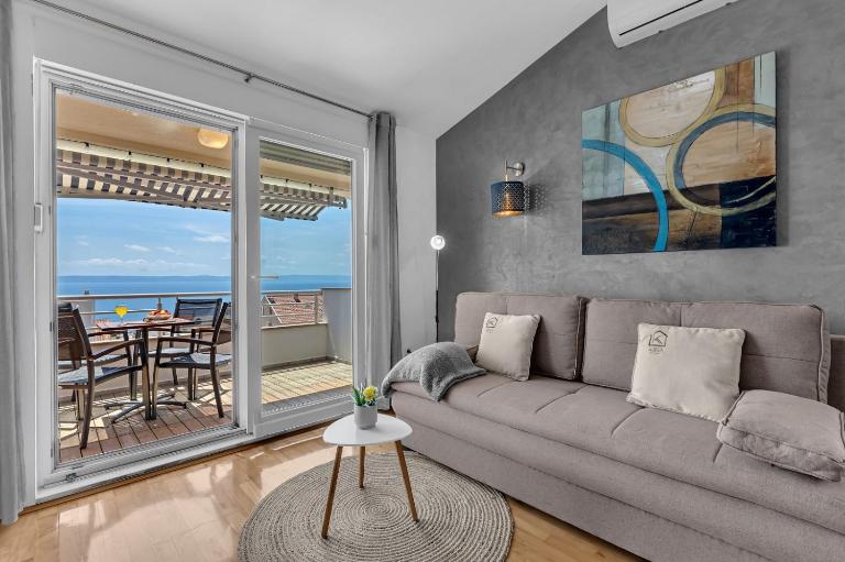 Kira Sea View apartment - Ferienwohnung Makarska
