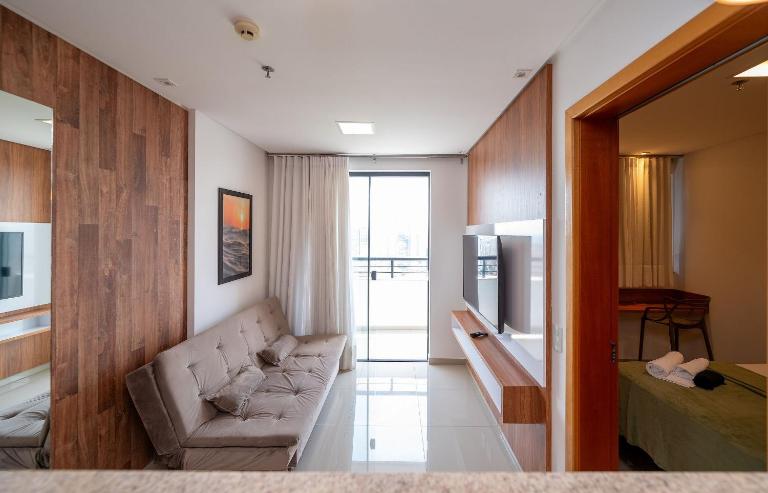 Apto 27 andar com vista maravilhosa - Próximo Shopping Flamboyant - B&B Goiânia