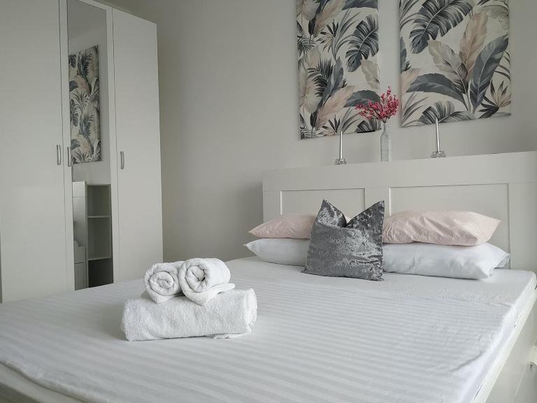 EmmaApart Comfort 1 - Ferienwohnung Astana