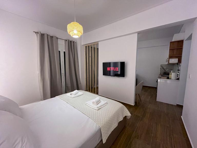 Estia Luxury Apartment - B&B Lamía