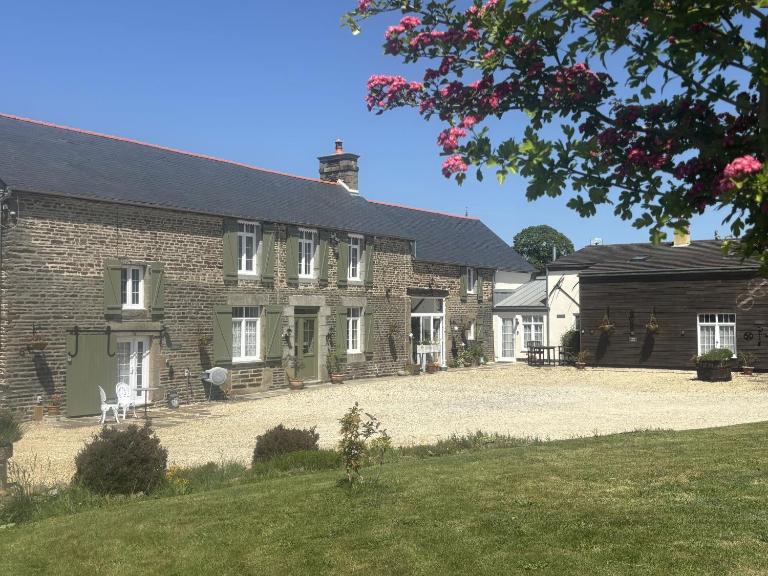 Le Bois Gautier - Bed and Breakfast Savigny-le-Vieux