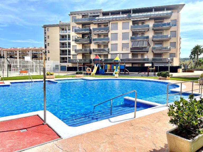 APARTAMENTO EN LA PINEDA y PARKING - B&B La Pineda