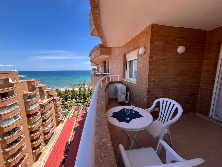ACV - Costa Marina II-1ª linea planta 10 norte - B&B El Borseral