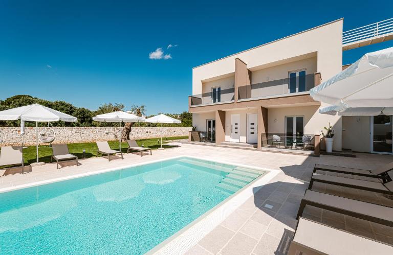 Eleia Domos - Althea Homes - B&B Monopoli