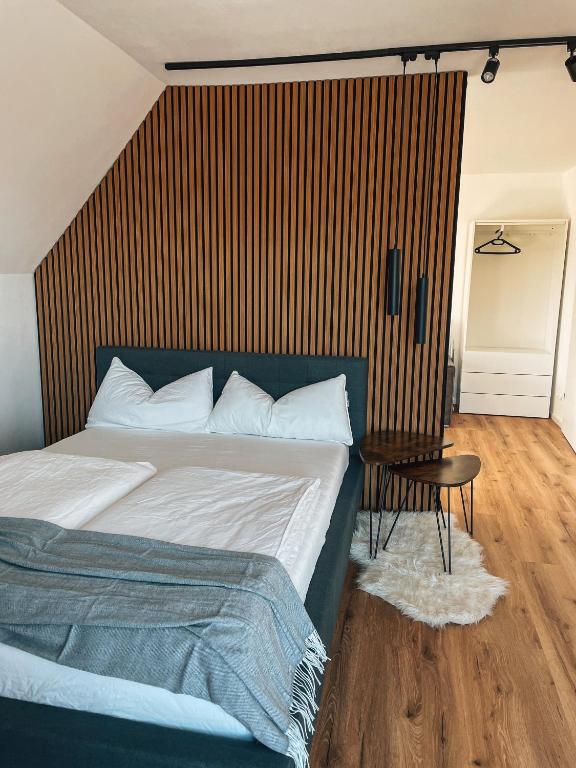 Your Home Base Dachau - Vacation & Work close to Munich - Ferienwohnung Dachau
