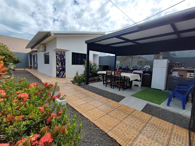 Quarto Califórnia - B&B Campo Novo do Parecis