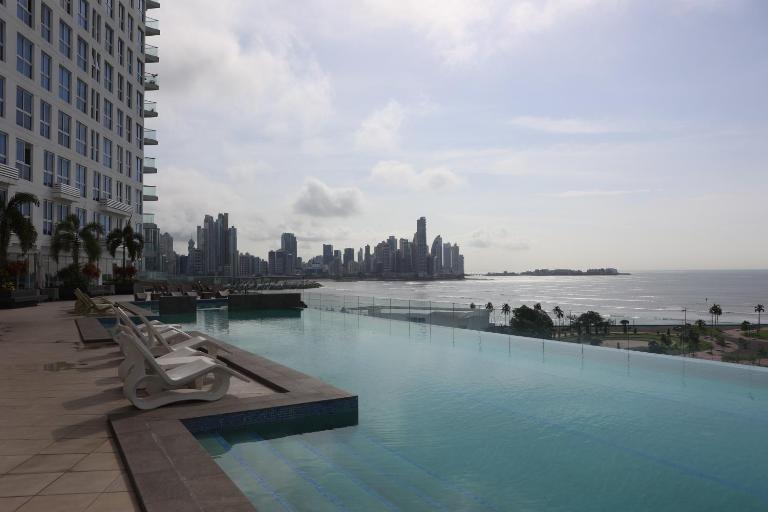 The Sands Apartments by AcoModo - Bed and Breakfast Panama-stad