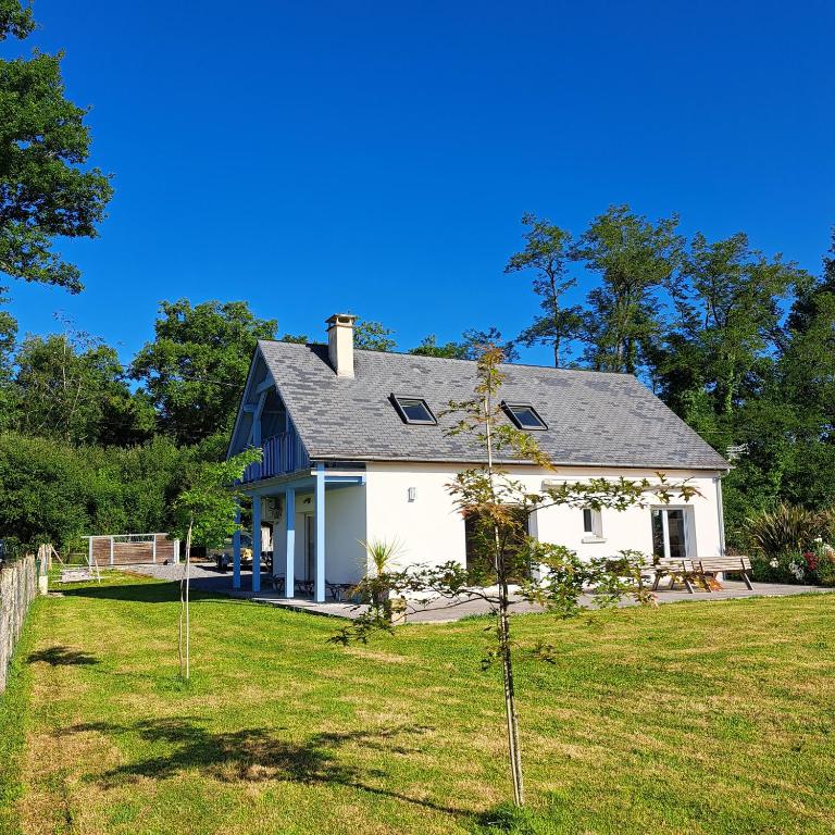 La maison au bout du chemin - Chambres d'hôtes Poey-d'Oloron