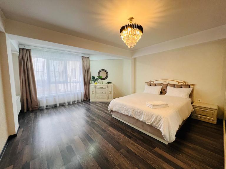 Apartament nou Lux - B&B Chișinău