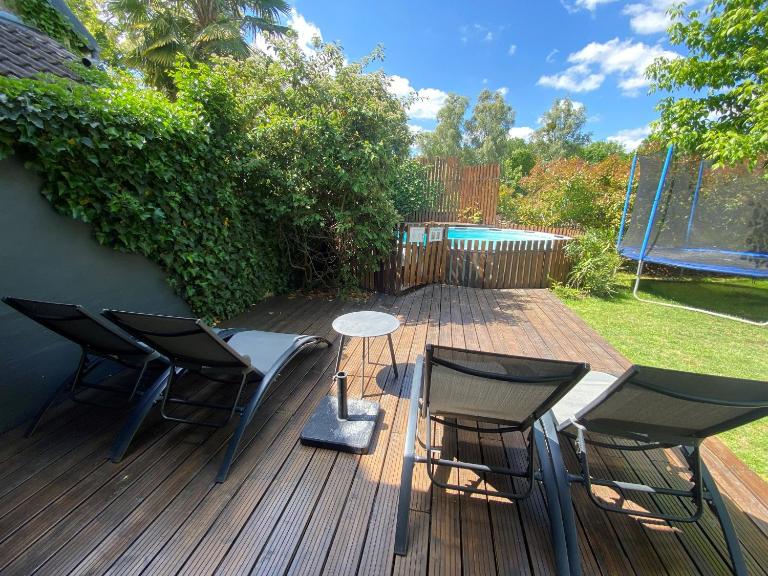 Maison années 30 avec jardin, piscine, proximité Loire, 4 chambres, vélos, idéale familles/amis - FR-1-590-261 - B&B Bonny-sur-Loire