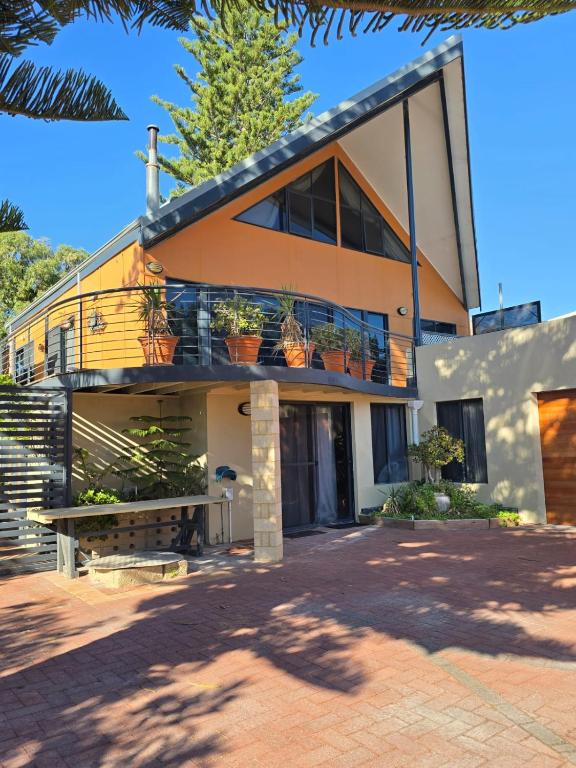 Beach Side Retreat - B&B Lancelin