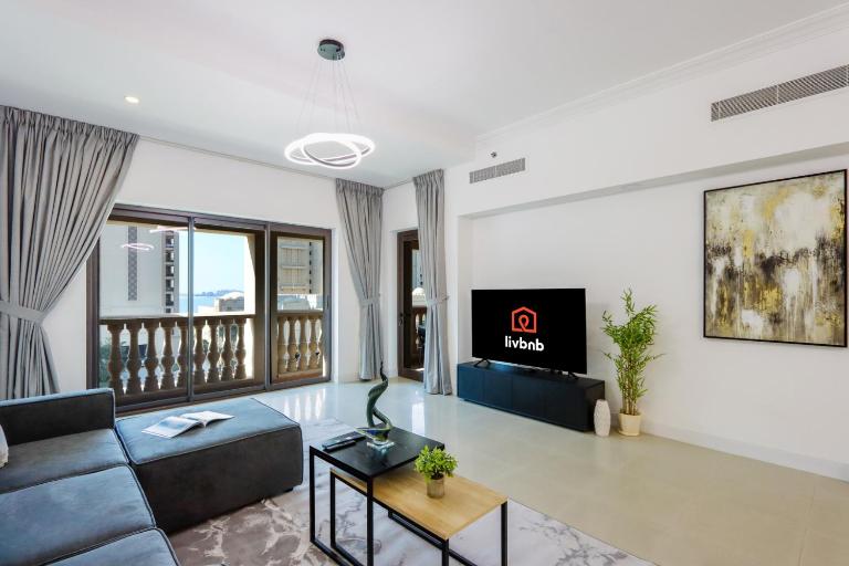 Palm Escape 1BR Steps to Beach & Nakheel Mall - B&B Dubai