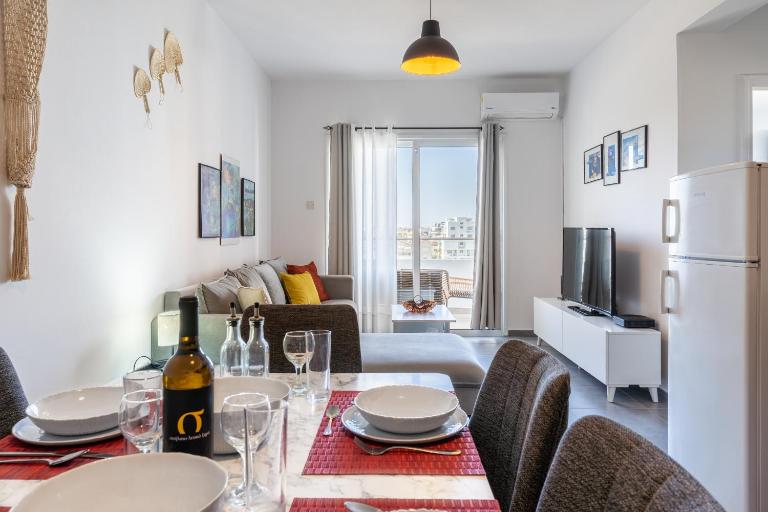 Olympus 2-Bedroom Apartment - B&B Larnaka