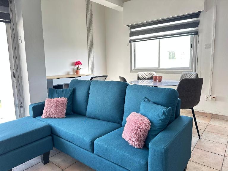 Adonis Holiday Apt - Nicosia - B&B Nicosia