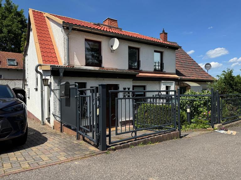 Haus Heiken Apartment Lavendel - Ferienwohnung Altenburg