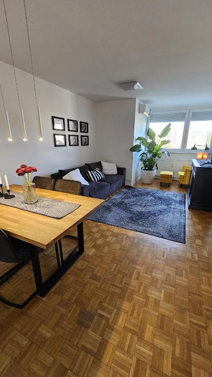 Green Deluxe Apartment - Bed and Breakfast Ljubljana