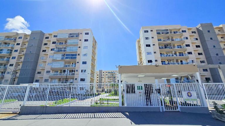 Resort Aruana com 2qts, ar, piscina e muito verde - Bed and Breakfast Aracaju