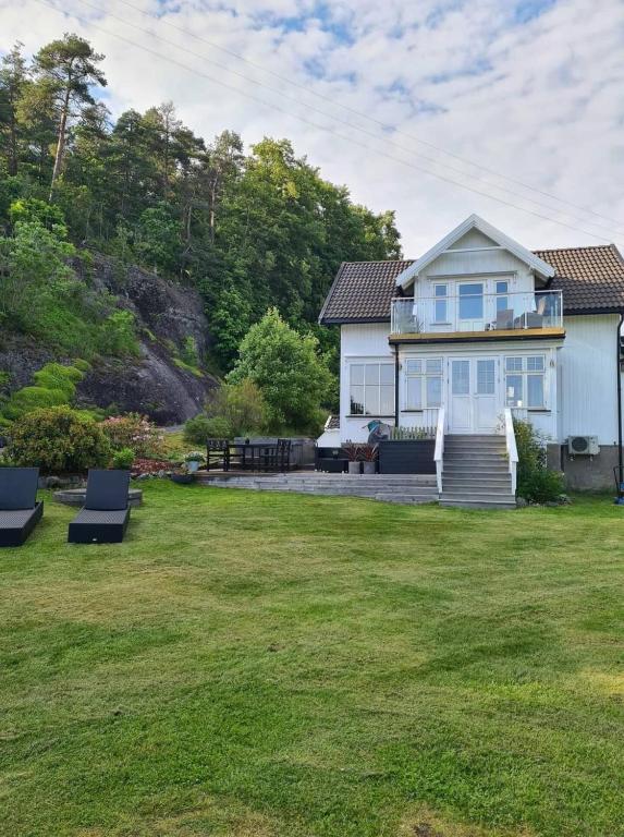 Solheimhuset - Bed and Breakfast Tokenes