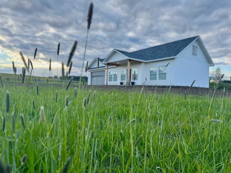 Cozy Avon Country Escape - B&B Deary