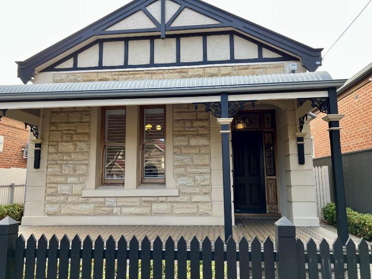1860's Gem in Norwood, Adelaide - B&B Kensington and Norwood