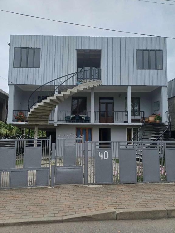 kobuleti bagrationi 40 - B&B K'obulet'i