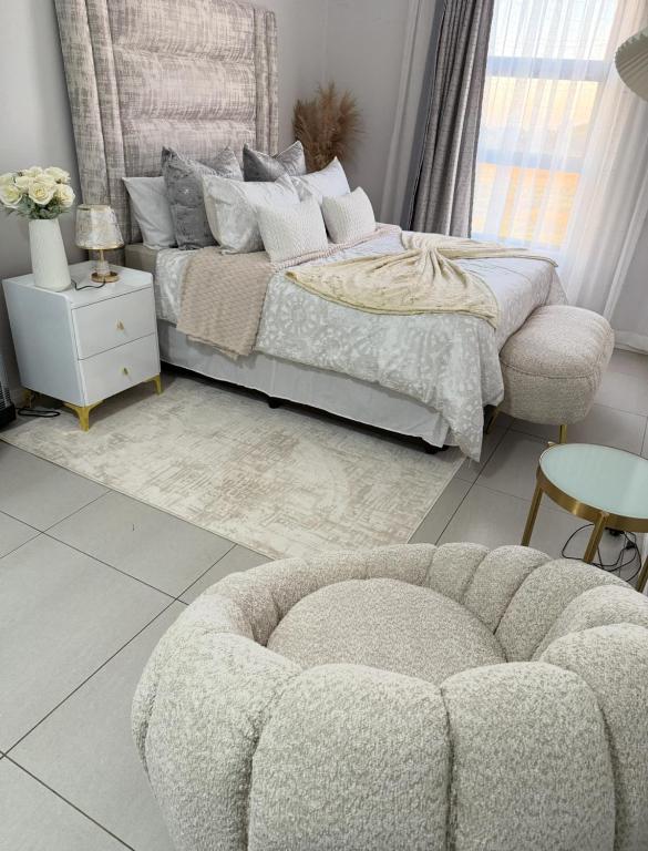 273OnNew Road - B&B Midrand