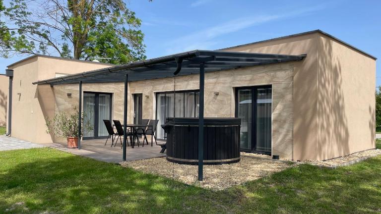 Thermal Villapark Mesteri - Chambres d'hôtes Mesteri