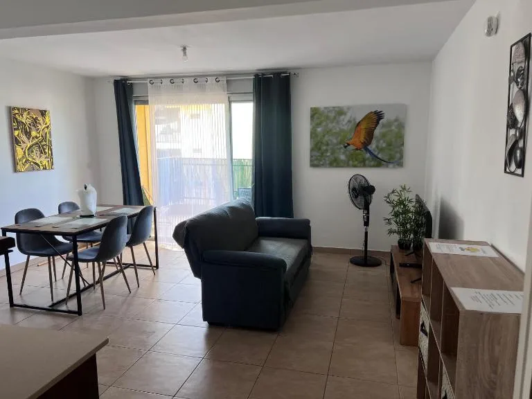 Le Perchoir - Ferienwohnung Cayenne