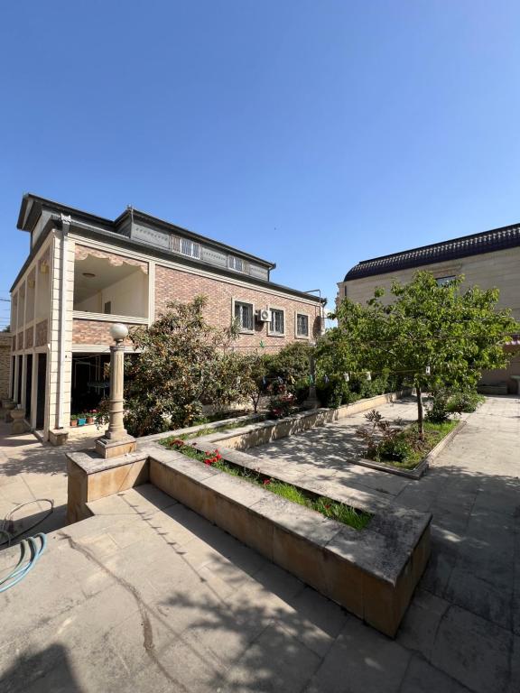 La villa de Ramil - Bed and Breakfast Bakoe