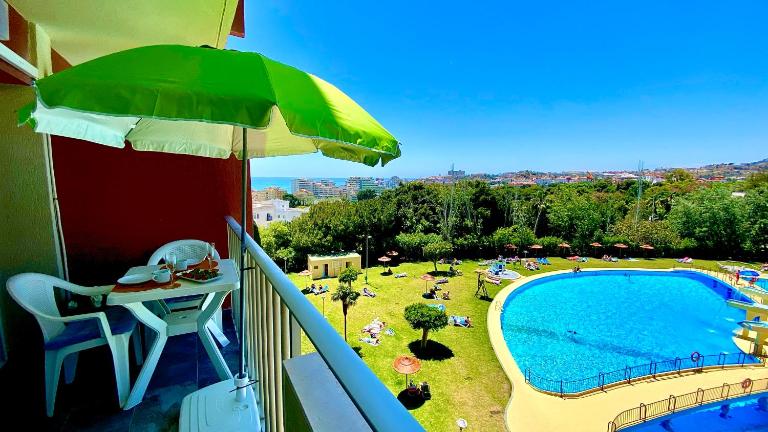 Costa Breeze Apartment - Jupiter - B&B Benalmádena