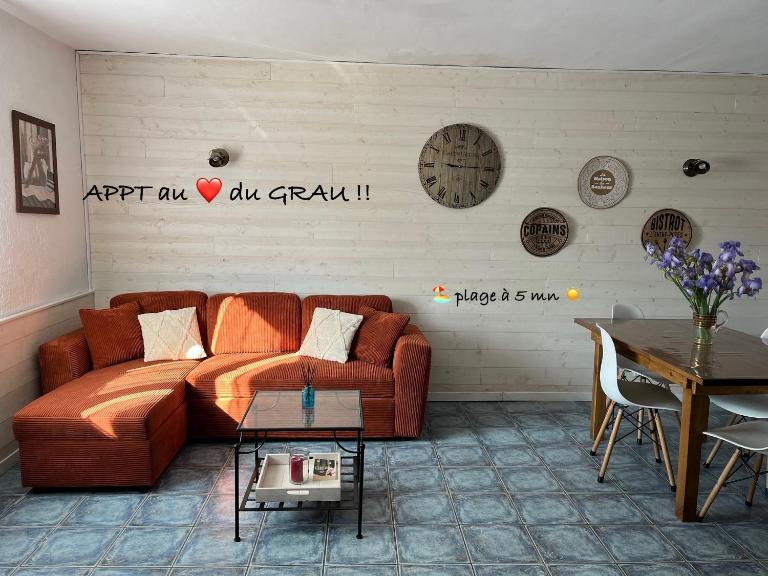 Appartement Spacieux au cœur du GRAU - Chambres d'hôtes Le Grau-du-Roi