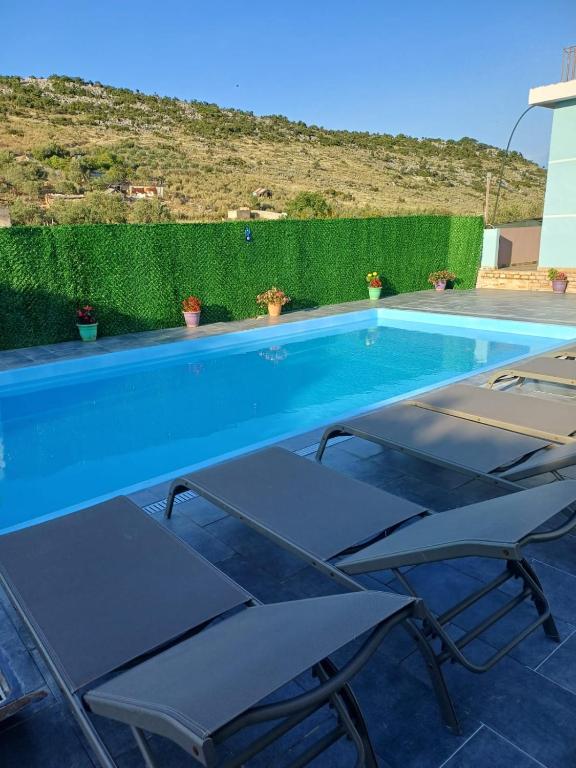 Vila Limos - Ferienwohnung Ksamil